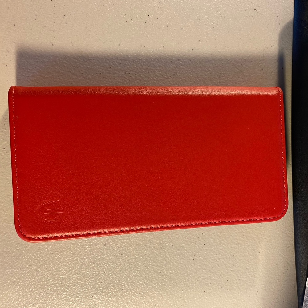 IPhone 8plus red leather folio case